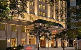 Khách sạn Movenpick Hà Nội